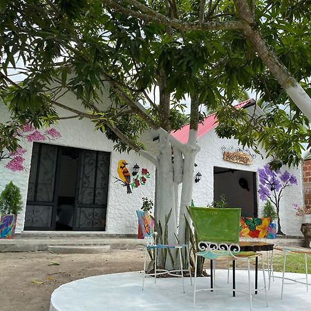 Villa Del Prado Gigante Esterno foto