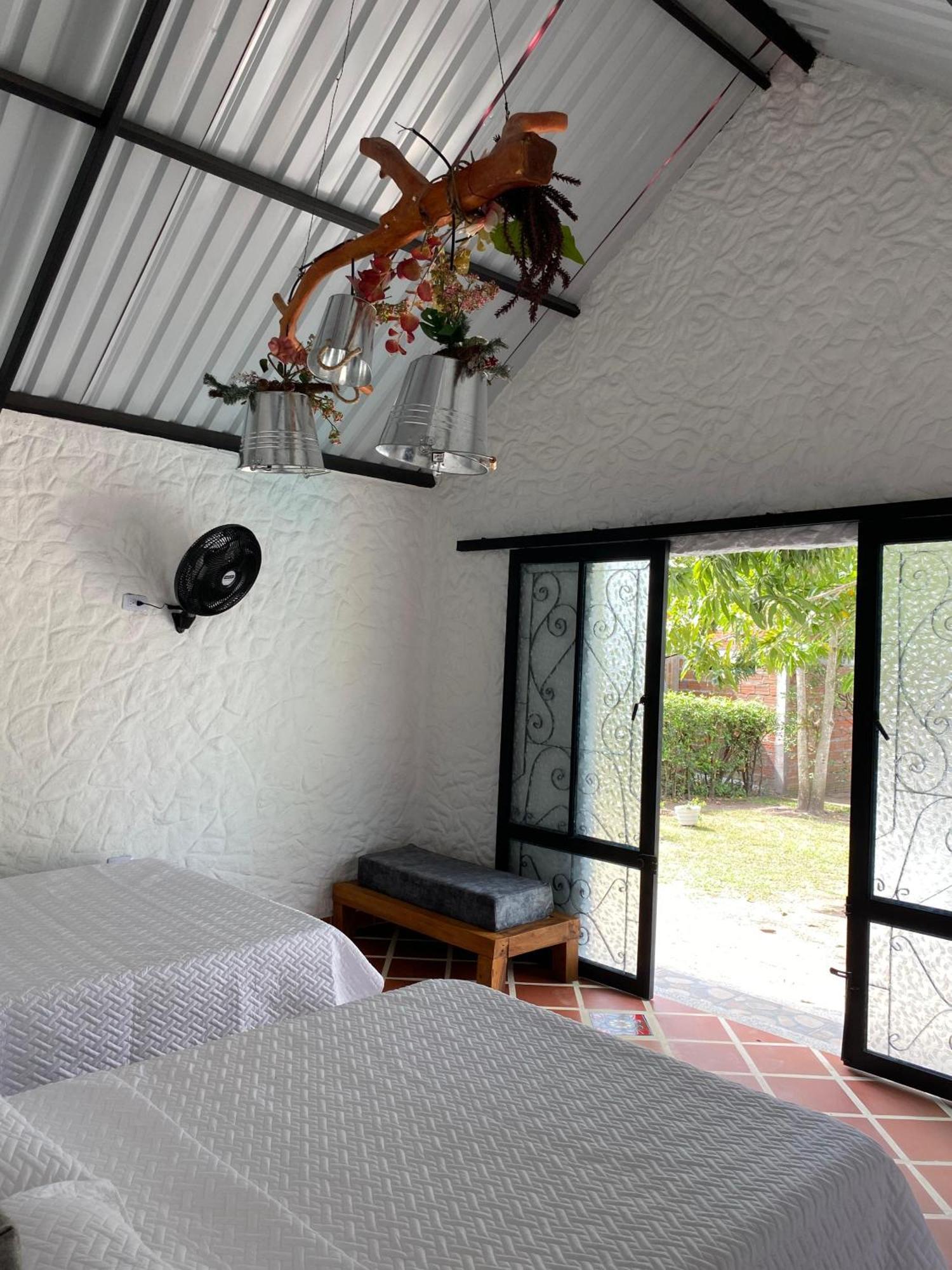 Villa Del Prado Gigante Esterno foto